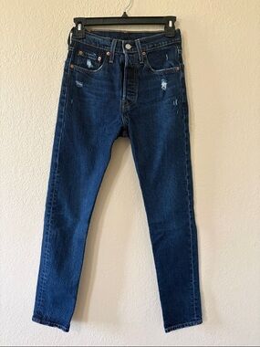 Dark Wash Levi 501 Skinny